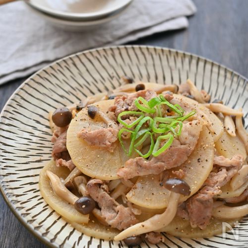 10分でパパっと♪大根と豚肉の麺つゆバター炒め