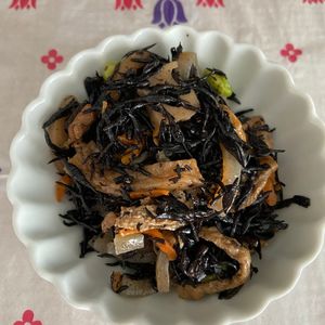 万福の作ってみた!投稿(【レンジで一発♩】さつま揚げのひじき煮)