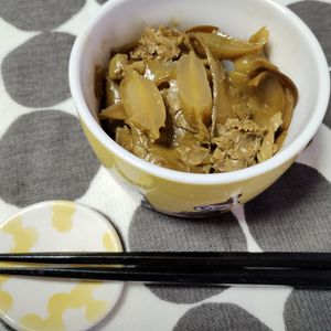 M＊Pの作ってみた!投稿(【茎わかめのにんにく炒め煮】ごま油香る！やみつき～！)