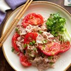 こく旨！トマトと豚しゃぶのナムル風胡麻和え