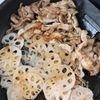 【豚とれんこんの甘酢炒め】豚バラをさっぱりと仕上げる方法♪の工程2