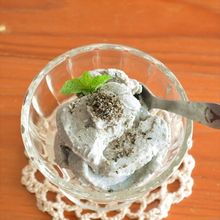 混ぜるだけ！豆腐で作る♪黒ゴマのヘルシージェラート