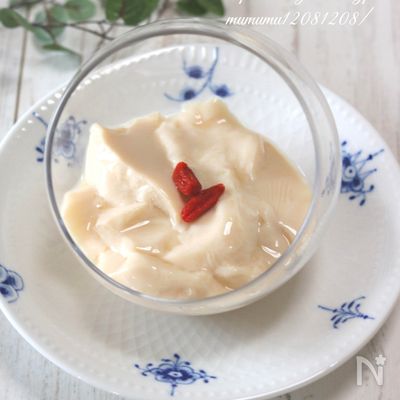 なんちゃって杏仁豆腐。