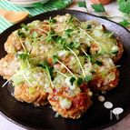 豚ひき肉とえのきのネギ塩ハンバーグ