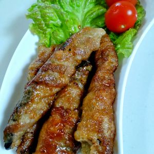 ゆみの作ってみた!投稿(【ごま香るなすの豚しそ巻き】肉じゅわ、なすとろん、タレ簡単)
