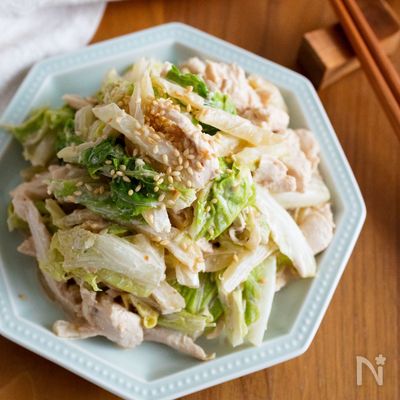 『白菜と茹で鶏の味噌マヨサラダ』ボリューム◎むね肉でヘルシー