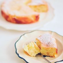 作業時間10分でしっとり美味しい
パイナップルヨーグルトケー