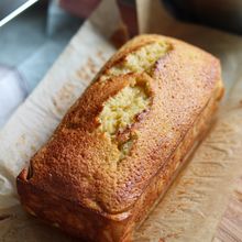 温冷どちらもおいしい♪【完熟バナナケーキ】バナナの消費にも