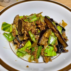 うすピーの作ってみた!投稿(【ご飯がっつり】キャベツとなすのひき肉回鍋肉☆ワンパン速攻)