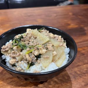 こめちゃんの作ってみた!投稿(大根消費で節約＆ヘルシー🥰大根と小松菜のたっぷり鶏そぼろ餡)