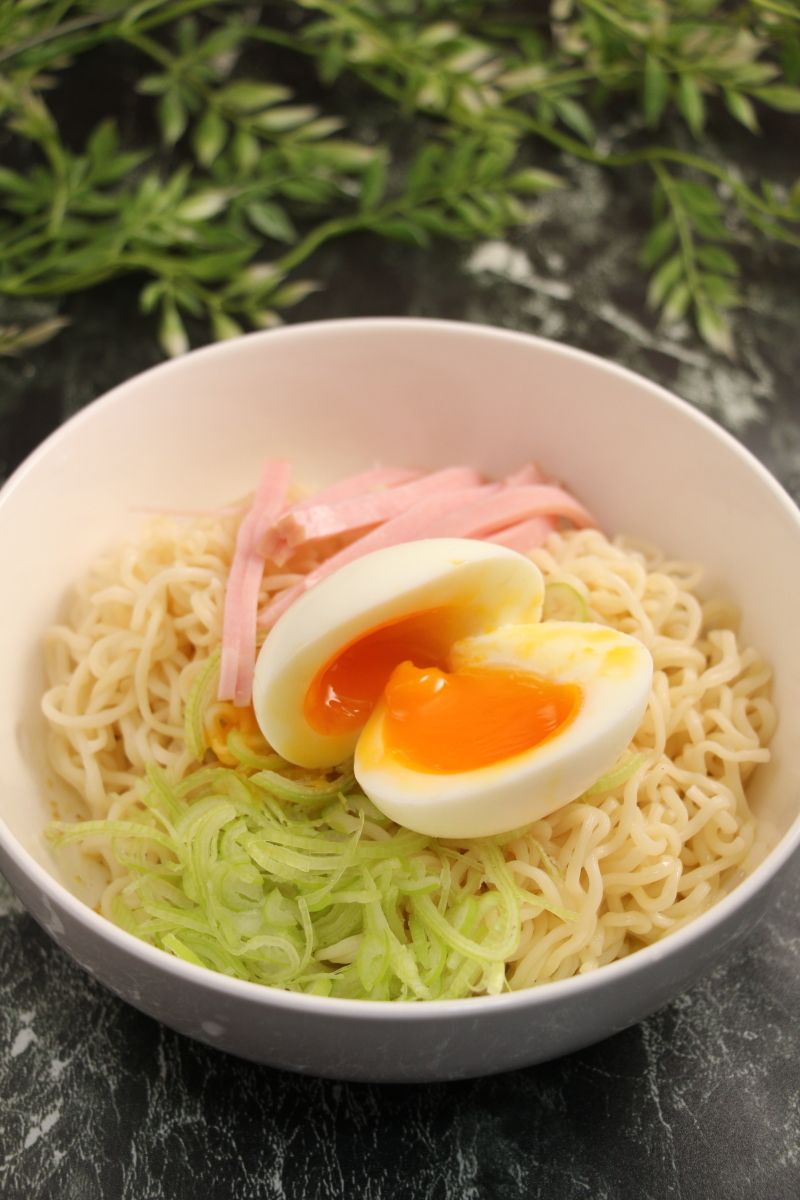レンチン！サッポロ一番冷やし塩ラーメン | レシピサイトNadia
