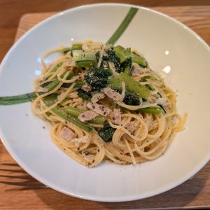 おかず当番の作ってみた!投稿(【小松菜ベーコンの和風ペペロンチーノ】ワンパンでラクすぎる！)