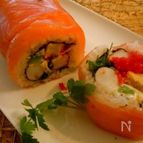 スモークサーモンで巻く恵方巻き