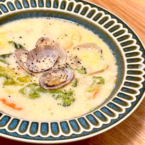 michuの作ってみた!投稿(たっぷり野菜で具沢山【クラムチャウダー】下処理無しで簡単！)