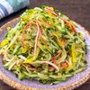 抱えて食べたい♪【きゅうりとかにかまのナムル】の工程1