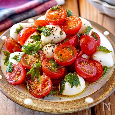 【トマトと大葉のカプレーゼ】レモン風味で爽やか副菜🍅