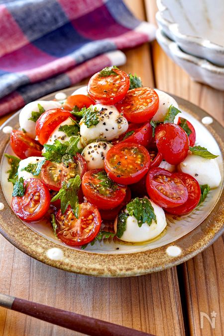cotoさんの【トマトと大葉のカプレーゼ】レモン風味で爽やか副菜🍅