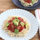【豆腐干】低糖質！いわしとアボカドのピリ辛トマト