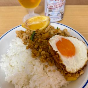 Tsuneaki Okadaの作ってみた!投稿(【ガパオライス】15分で簡単本格ウマい♪)