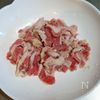 米粉のやさしいとろみがご飯に絡む!ユッケジャンふわ玉丼の工程2