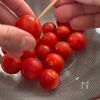 ミニトマトの洋風マリネの工程1