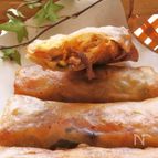 野菜たっぷりなチンジャオロース味の春巻き