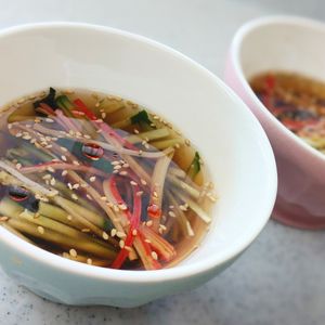 Patchouli🐱🐾の作ってみた!投稿(混ぜるだけ！きゅうりの冷たい韓国風スープ)