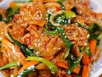 行列の定食屋さんの🍚夏のスタミナ🤩豚バラ濃厚味噌プルコギ