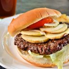 【焼きたけのこバーガー】春だけの期間限定！