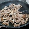 『豚肉とかぼちゃのオイスター炒め』タレ絡む♡ご飯も進む♪の工程3
