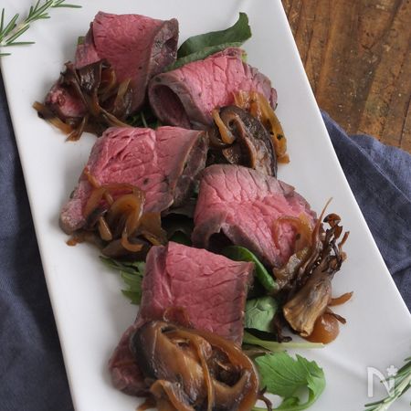 ローストビーフ きのこバルサミコバターソース By 小澤 朋子 レシピサイト Nadia ナディア プロの料理家のおいしいレシピ
