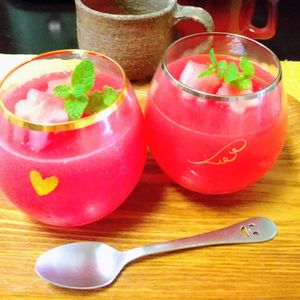 チョロリスの作ってみた!投稿(ぷるぷる♪スイカゼリー)