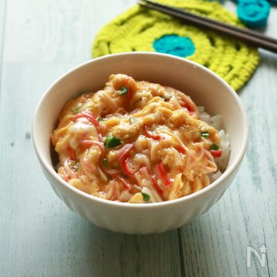 カニカマカニ玉丼