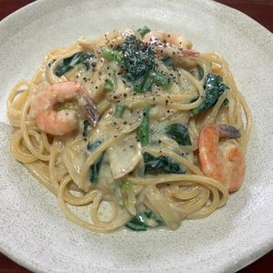 りんごの作ってみた!投稿(えびとほうれん草の豆乳クリームパスタ)