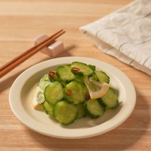 箸が止まらない!5分で作るきゅうりの浅漬け