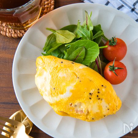 お手軽レシピ レンジでチーズオムレツ By あーちゃん レシピサイト Nadia ナディア プロの料理家のおいしいレシピ