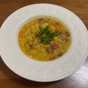 こむぎの作ってみた!投稿(スペイン風【レンズ豆とじゃがいものスープ】これ一品で満足♪)