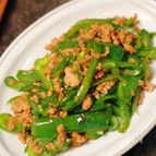 ご飯に乗せても最高！【ピーマンの豚そぼろオイスター炒め】