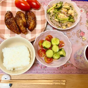 ありみの作ってみた!投稿(家にある調味料で♪『ミニトマトときゅうりの簡単サラダ』)