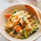 『キムチちくわ丼』切って和えるだけお手軽♪胃袋がっちり系