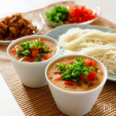 味噌で濃厚コクうま！簡単★トマト豆乳そうめんつゆ