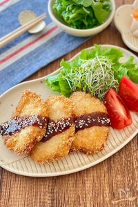 さっくりしっとり♩鶏むね肉の塩麹チーズフライ