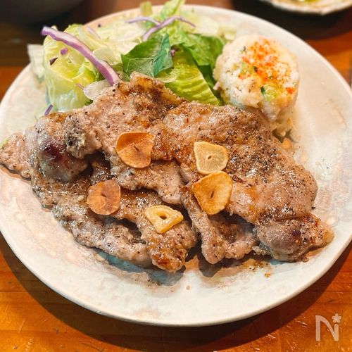 漬けて、ただ焼くだけ【豚ロースの柔らか黒胡椒焼き】