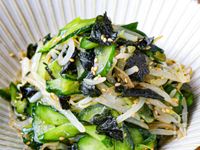 レンジで3分！【もやしときゅうりの白だし海苔ナムル】やみつき