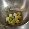 5分で激うま【アボカドナムルサラダ🥗🥑】の工程1