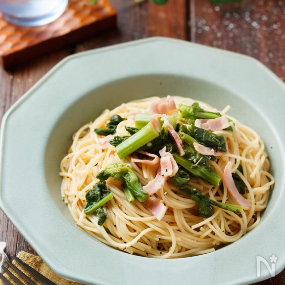 菜の花とベーコンのうましょうゆパスタ【#時短#ワンパン】