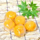 おうちにある材料で作れる♪片栗粉deカボチャの水まんじゅう