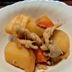viviの作ってみた!投稿(無水で味染み♡豚こま肉で！カレー肉じゃが)