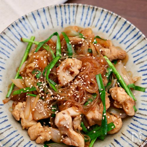 『鶏もも肉とニラの旨辛チャプチェ』