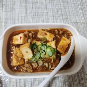 とももの作ってみた!投稿(作り置きできる✨時短＆節約の本格麻婆豆腐🤩やったね😺♪)